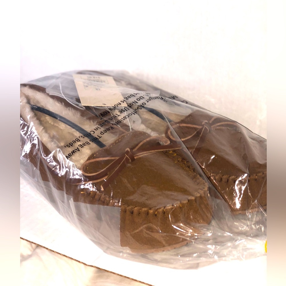 Stars Above Dark Chestnut size 10